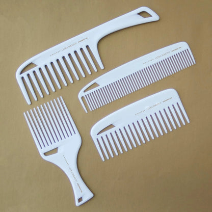 Cricket Ultra Smooth Coconut Conditioning Comb – Infused with Coconut Oil & Keratin for Frizz-Free Shine and Hydration, Ideal for Mid-Length, Thick, and Textured Hair