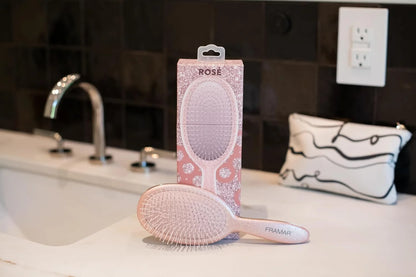 FRAMAR Wet Hair Brush Detangler, Detangling Hairbrush For Women – Giraffe