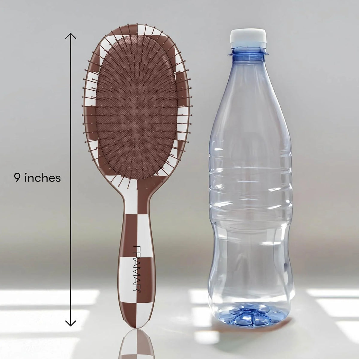 FRAMAR Wet Hair Brush Detangler, Detangling Hairbrush For Women – Giraffe