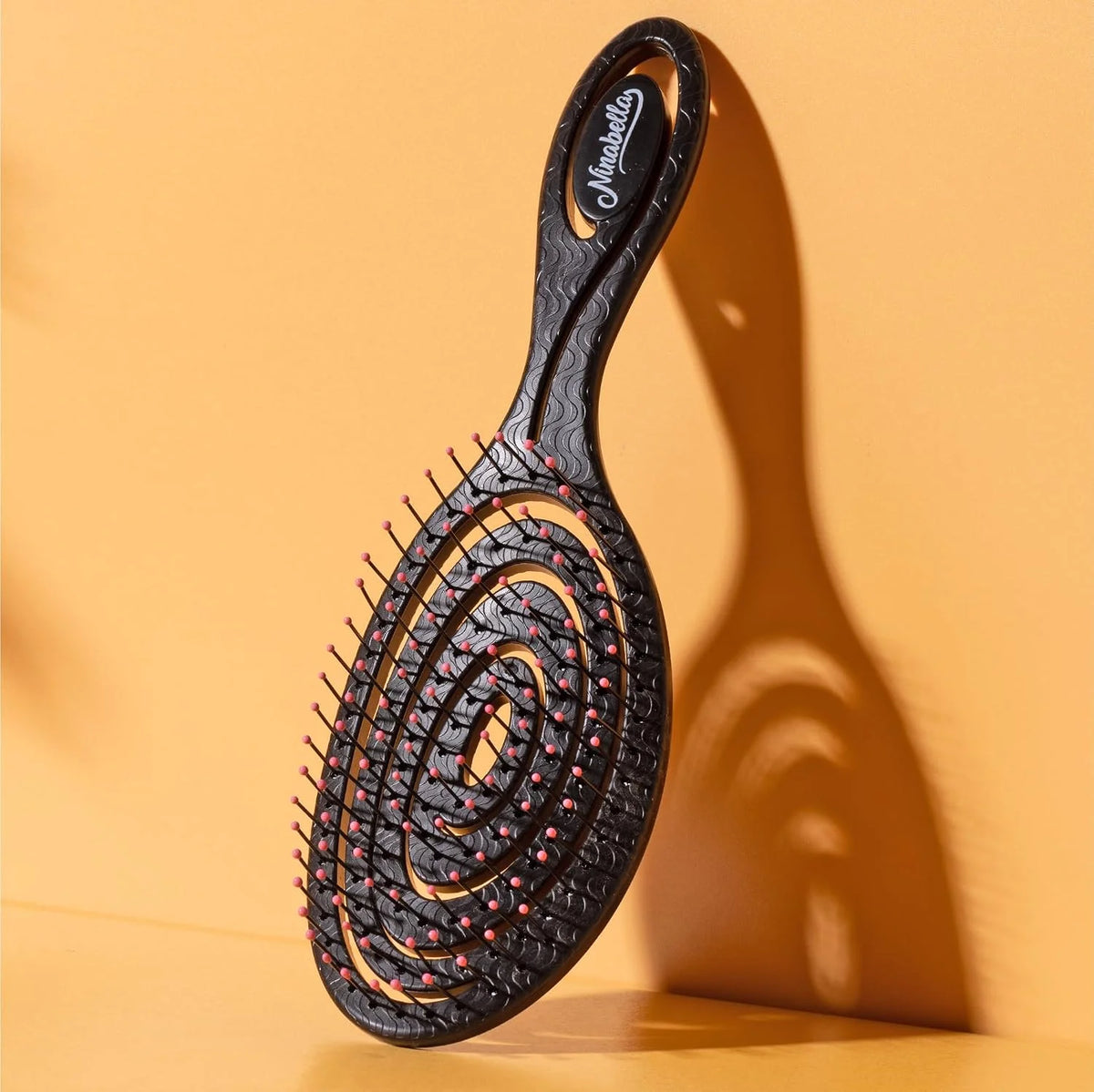 Ninabella Detangler Brush - No Tangle Hair Brush for Women, Fine, Thick and Long Hair - Hairbrush for Wet and Dry Hair, Gentle on the Scalp - Elegant Black