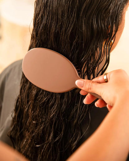 FRAMAR Wet Hair Brush Detangler, Detangling Hairbrush For Women – Giraffe