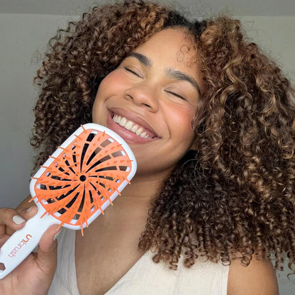 FHI Heat UNbrush Plus Ultra-Light Detangling Brush for Fine & Fragile Hair