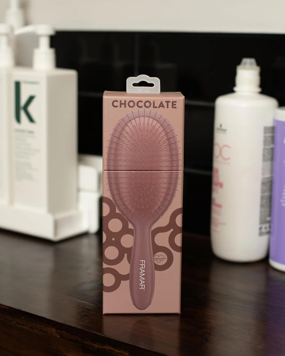 FRAMAR Wet Hair Brush Detangler, Detangling Hairbrush For Women – Giraffe