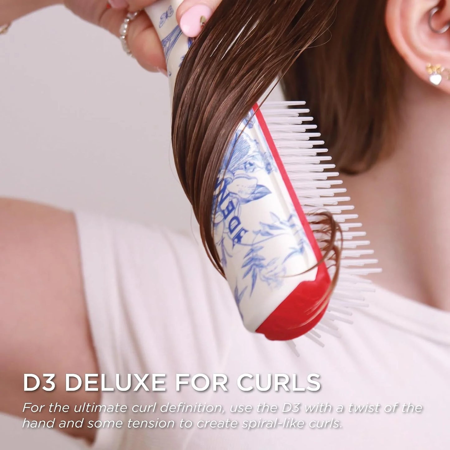 Denman D3 Original Curl Definer & Styler, Curly Hair Brush for Women & Men – 7 Row Detangling & Curl Defining Brush for Smooth Defined Curls - a precision Styling Brush for straight hair