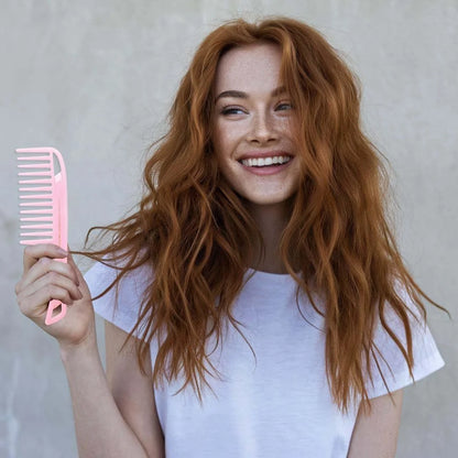 Cricket Ultra Smooth Coconut Conditioning Comb – Infused with Coconut Oil & Keratin for Frizz-Free Shine and Hydration, Ideal for Mid-Length, Thick, and Textured Hair