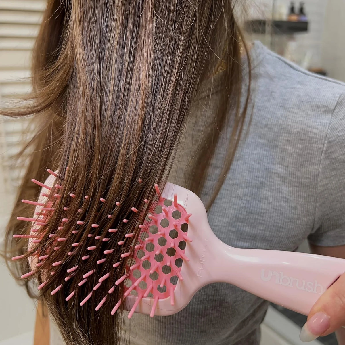 FHI Heat UNbrush Detangling Brush for Pain-Free Brushing on All Wet or Dry Hair Types — Durable DuoFlex Anti-Static Bristles, Lightweight Handle, Vented Hair Brush