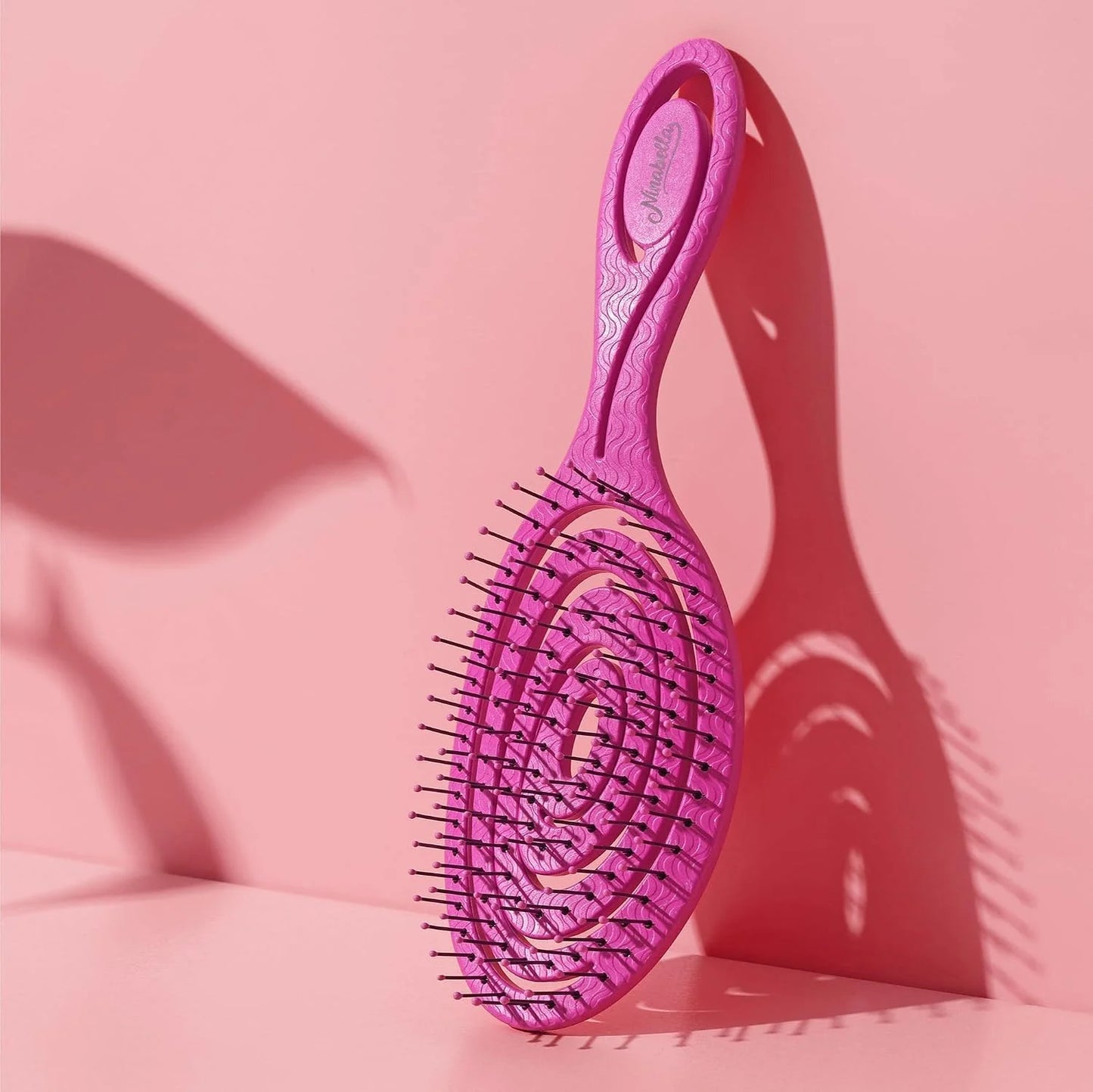 Ninabella Detangler Brush - No Tangle Hair Brush for Women, Fine, Thick and Long Hair - Hairbrush for Wet and Dry Hair, Gentle on the Scalp - Elegant Black