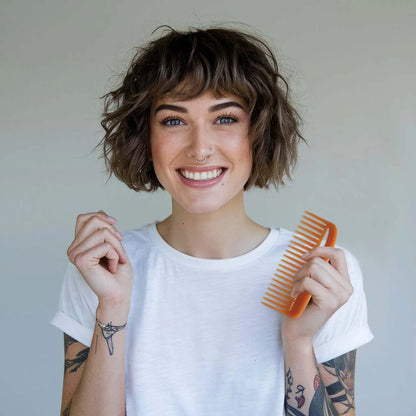 Cricket Ultra Smooth Coconut Conditioning Comb – Infused with Coconut Oil & Keratin for Frizz-Free Shine and Hydration, Ideal for Mid-Length, Thick, and Textured Hair